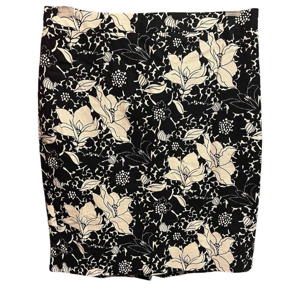 J. Crew Cream and White Pencil Skirt